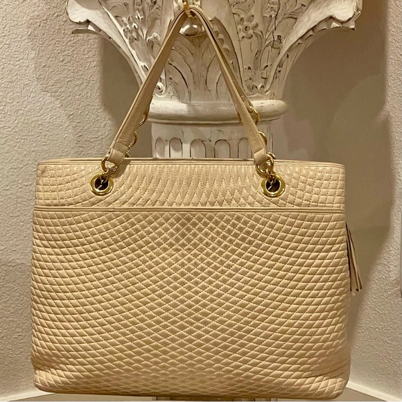 BALLY Bitter-Sweet Leather Handbag - Picture 2 of 9